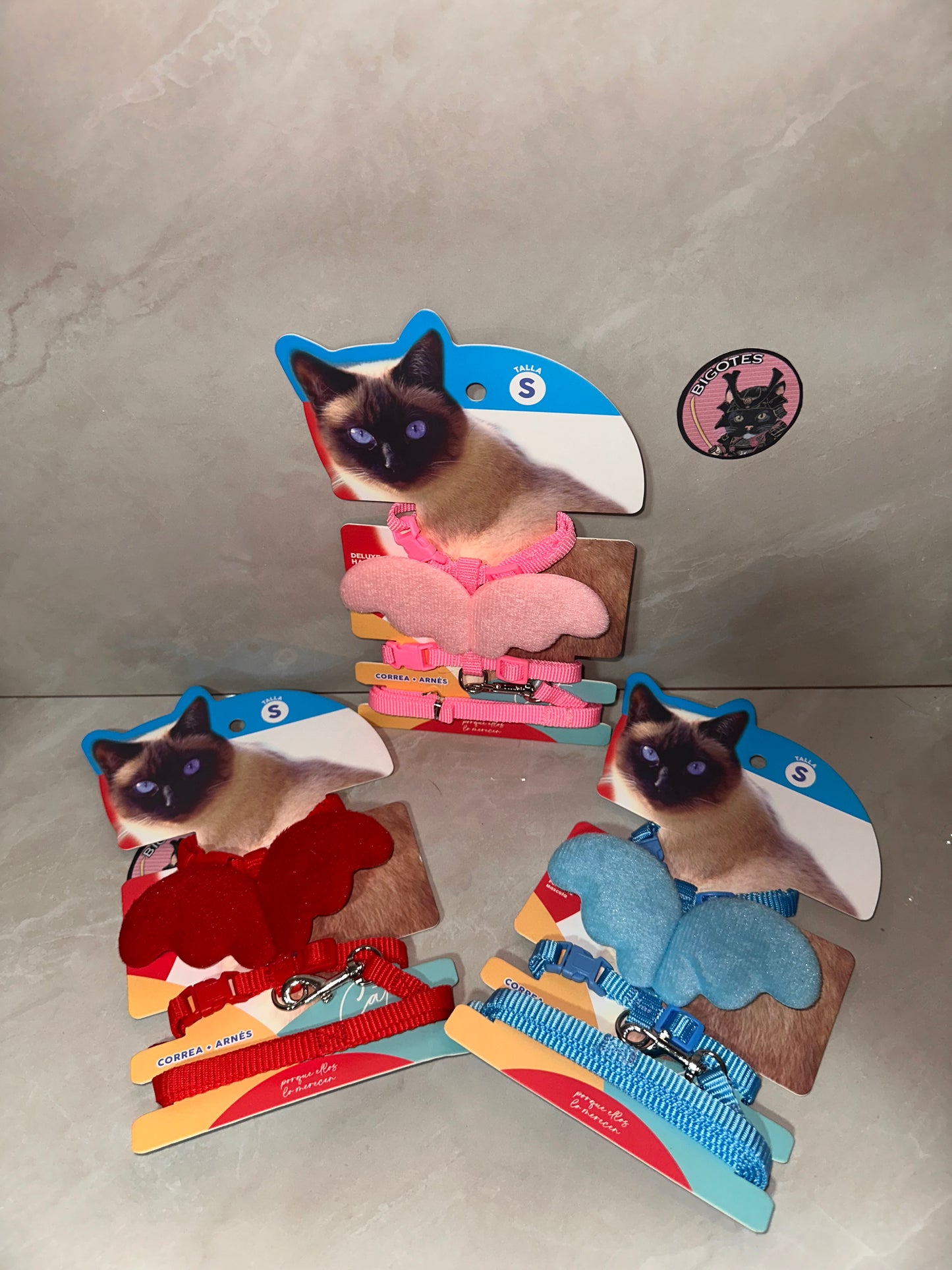 Pechera + correa para gato